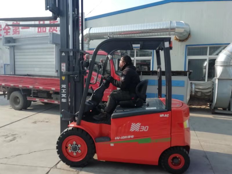 無錫電動叉車