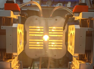 “專精特新企業”朗普光電—16 年深耕特種光源，賦能科研紅外線加熱全場景需求